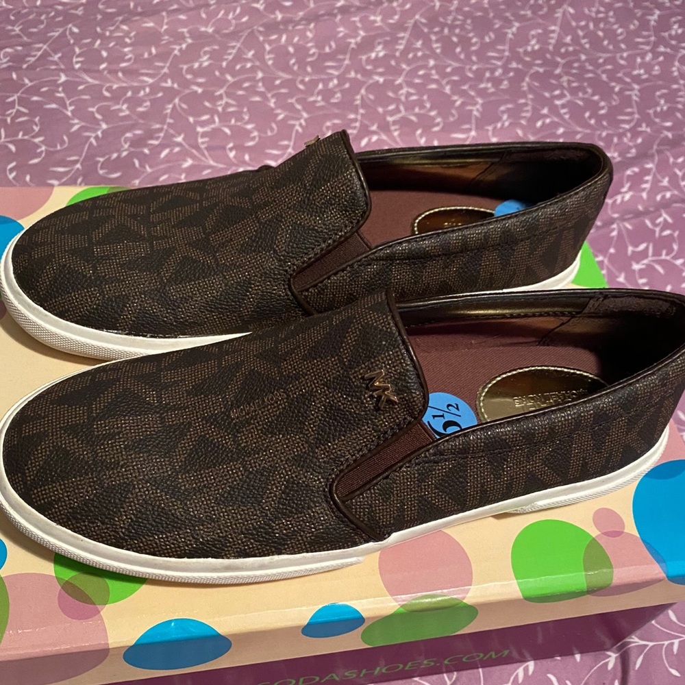 MK shoes